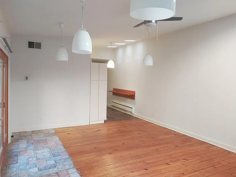 635 G St SE #S — Photo 4