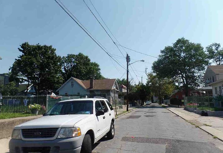2nd image of 3212 Mitchell St