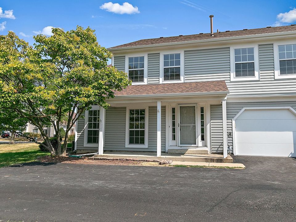 1st image of 396 Wisteria Dr