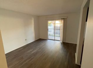 420 Banana Cay Dr APT J, South Daytona, FL 32119