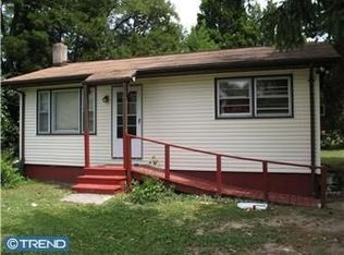 6 1/2 Grieves Pkwy, Salem, NJ 08079