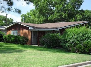 804 N Oak St, Texas City, TX 77591