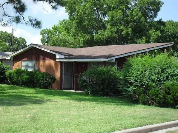 804 N Oak St, Texas City, TX 77591