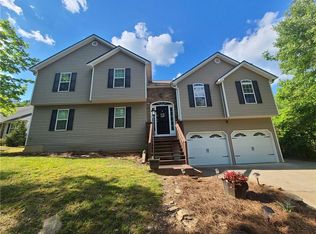 75 Blakes Ln, Talking Rock, GA 30175