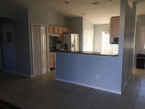 5th image of 2440 Cinnamon Springs Trl