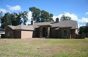 2nd image of 2703 SE 25th Ct