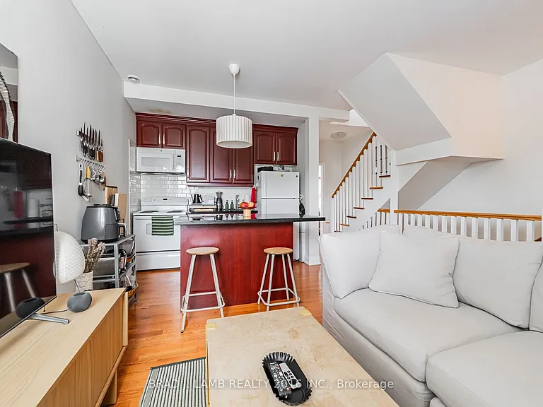 665 Richmond St W #3 — Photo 7