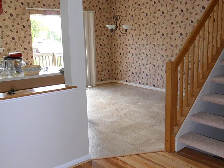 203 Golden Rain Ln — Photo 6