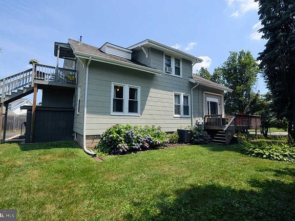 5th image of 3 Elmhurst Pl