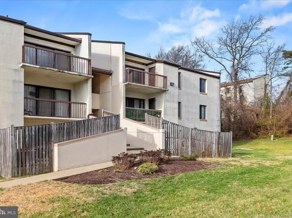 10120 Campus Way S Unit 203-7C, Upper Marlboro, MD 20774