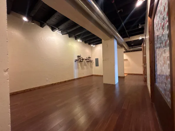 213 W Olive St APT 105, Springfield, MO 65806