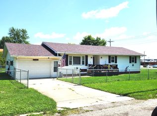 802 E Orange St, Hoopeston, IL 60942