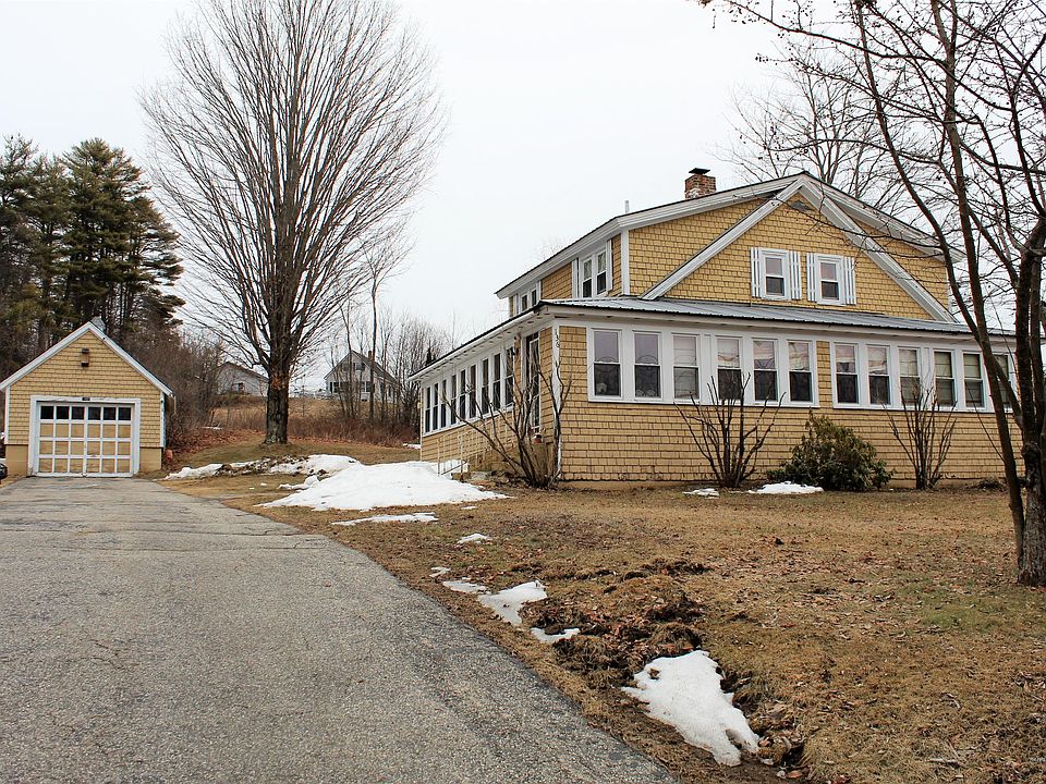 2nd image of 136 Elm St