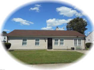 29 Harrogate Ln, Hampton, VA 23666