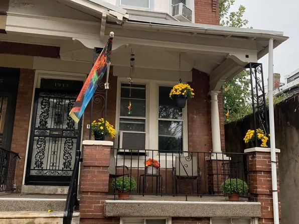 1913 W Pacific St, Philadelphia, PA 19140