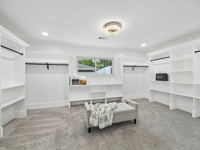 7711 Meadowvale Dr — Photo 18