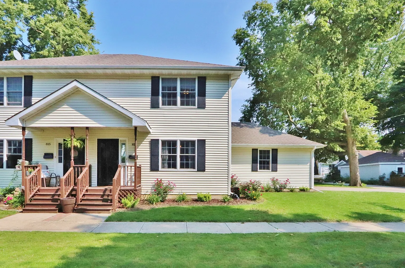 811 Kiersted St photo 1