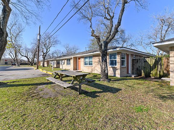 2nd image of 115 Arbor St #10593968