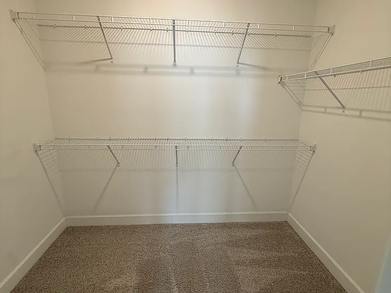607 Heck Ln — Photo 25