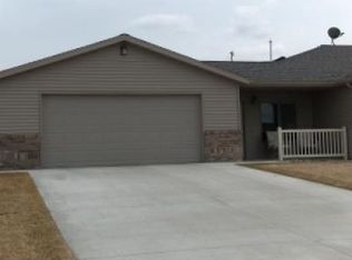 217 Stone Creek Dr, Detroit Lakes, MN 56501