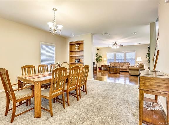 5th image of 14233 Lake Crossing Dr #73