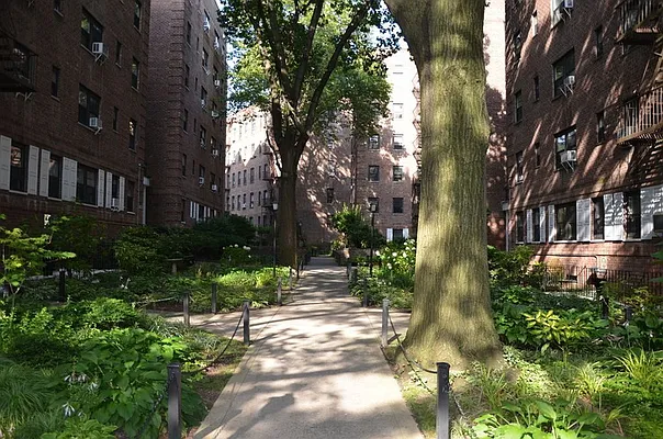 Sold by Gotham West Realty LLC | media 27