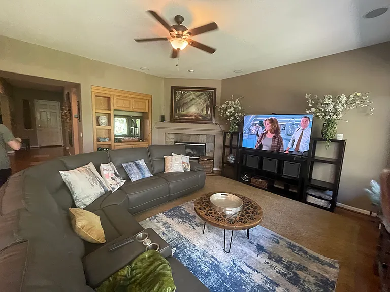 1900 Casterbridge Dr — Photo 29