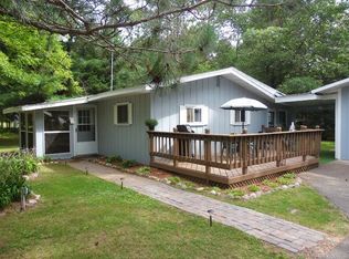 5502 S Leisure Dr, Hazelhurst, WI 54531