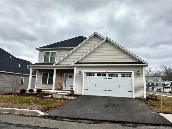 57 Bleeker Circle, North Haven, CT 06473