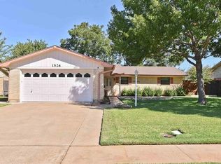 1526 Melody Ln, Wichita Falls, TX 76302