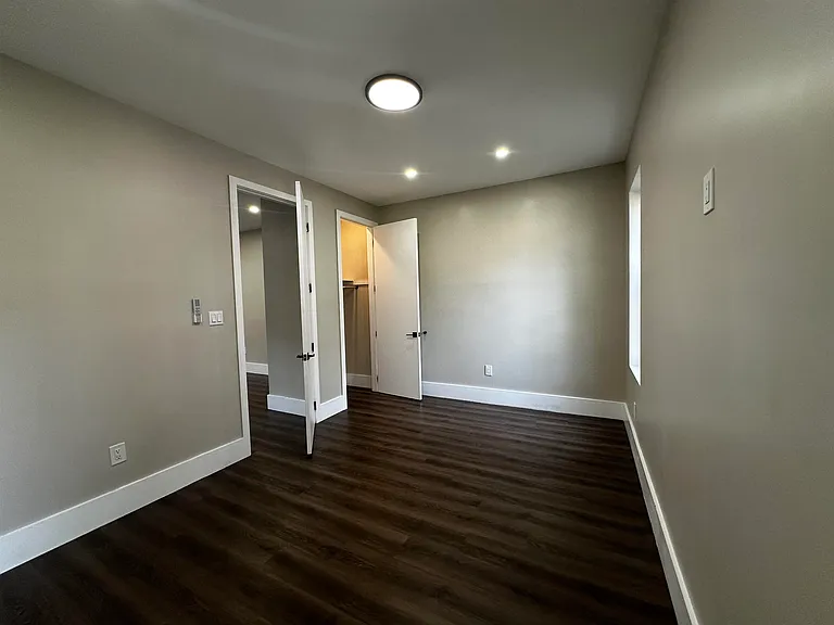 18 Reed St #6 — Photo 12