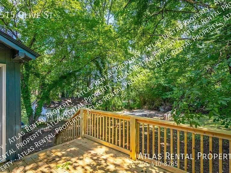 2515 Olive St — Photo 6