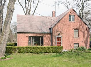 204 E Olive Ave, Prospect Heights, IL