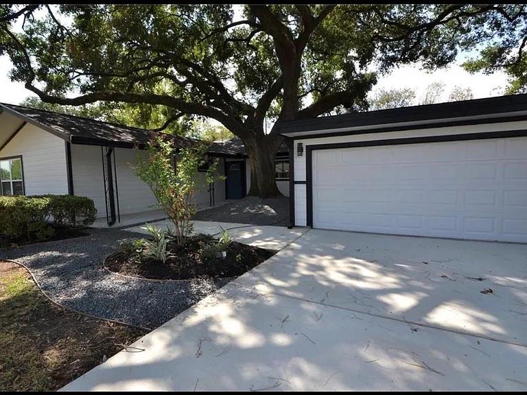 4829 Waycross Dr — Photo 37