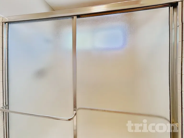 2020 Burnside Dr — Photo 10