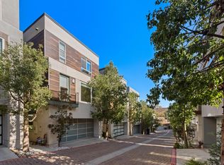 6749 W Gill Way, Los Angeles, CA 90068