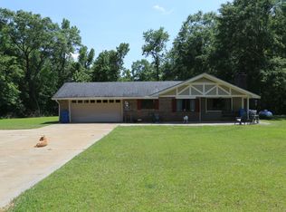 119 Mossy Oak Rd, Greenville, AL 36037