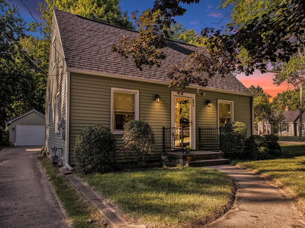 693 Melrose St, Plainwell, MI 49080