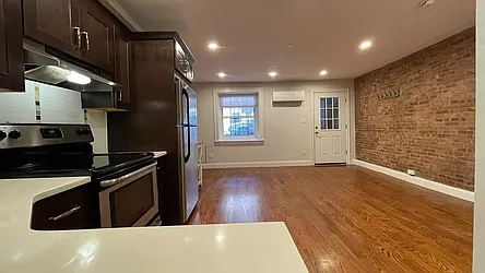 Rented by Strivers Management Group Corp (Brokerage)