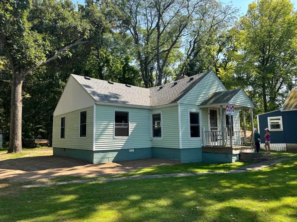 3001 N Blackstone Ave, Colon, MI 49040