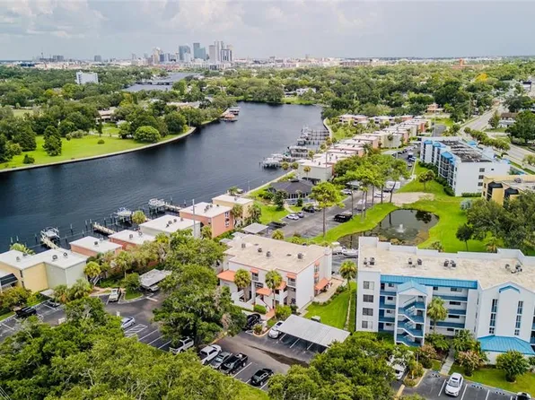 2424 W Tampa Bay Blvd APT L302, Tampa, FL 33607