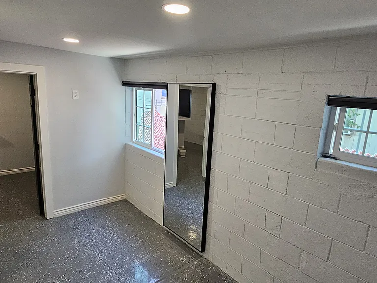 14224 Whittram Ave #1 — Photo 8