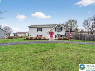 1360 Stag Dr, Auburn, PA 17922