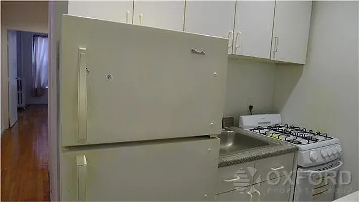 Rented by Oxford Property Group | media 27