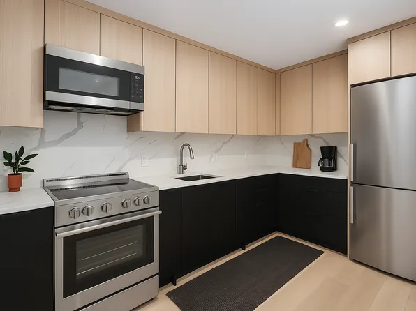 108 Downing Street image 2 of 8