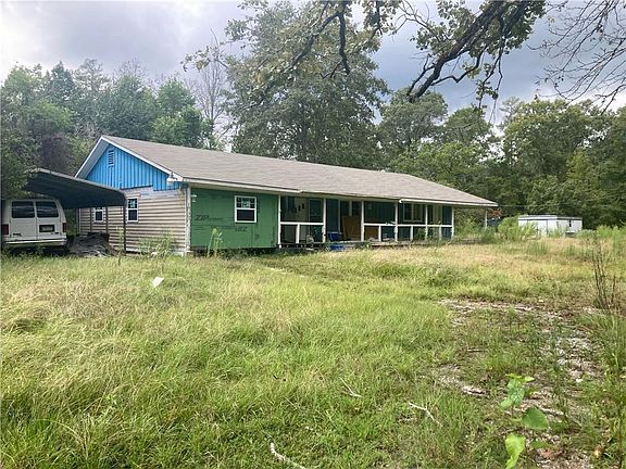 2nd image of 601 Gene Gunter Rd