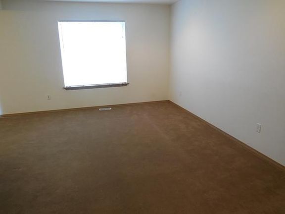 2nd image of 3309 186th Pl NE #3