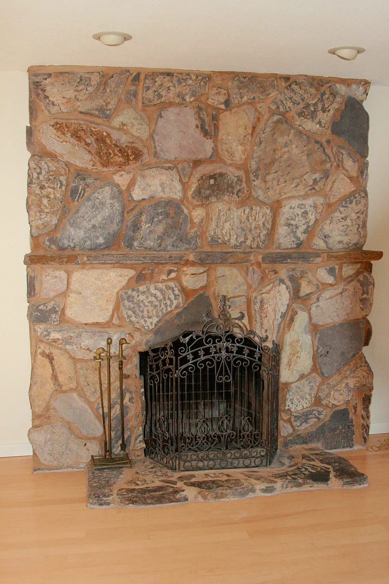 Building Photo - 1200 Meredith Way