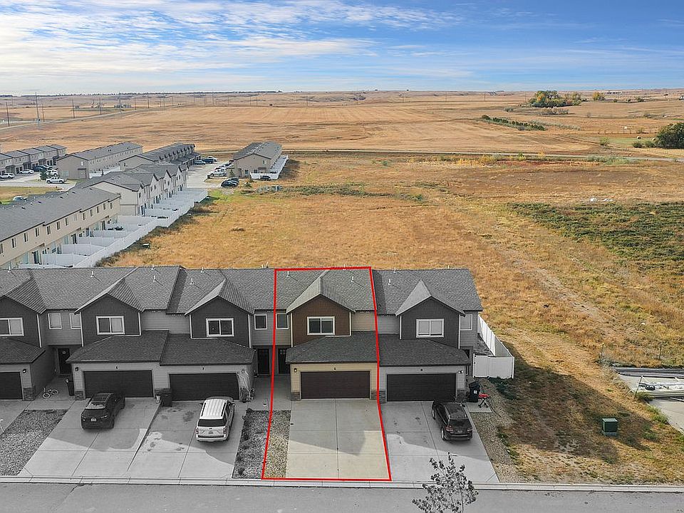 5815 Izabella Ave Unit G Williston Nd 58801 Mls 21 413 Zillow