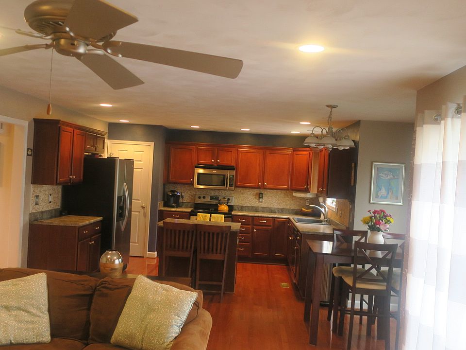 1st image of 1824 Millwood Dr